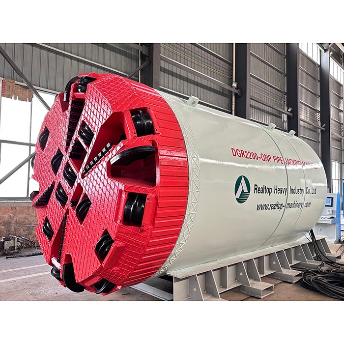2200MM pipe jacking machine 2200MM pipe jacking machine